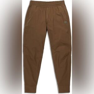 Topo Designs Global Jogger in Desert Palm (M)